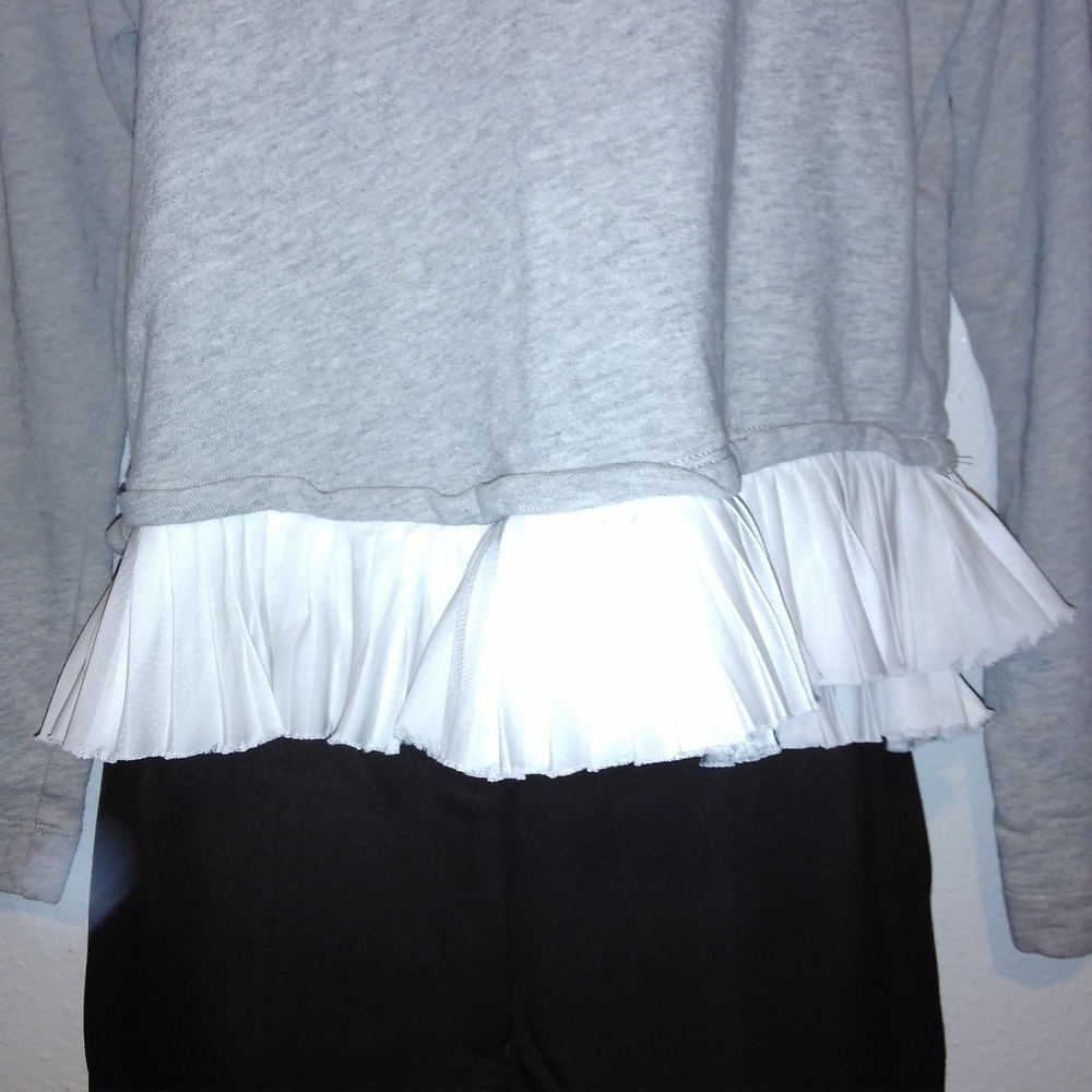 J Crew Ruffle Hem Sweatshirt - Picture 5 of 11